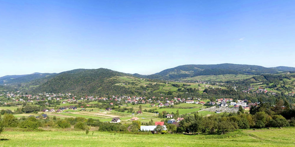 Widok Ze Zbocza G Ry Klenina Na Gmin Kamienica Powiat Limanowski